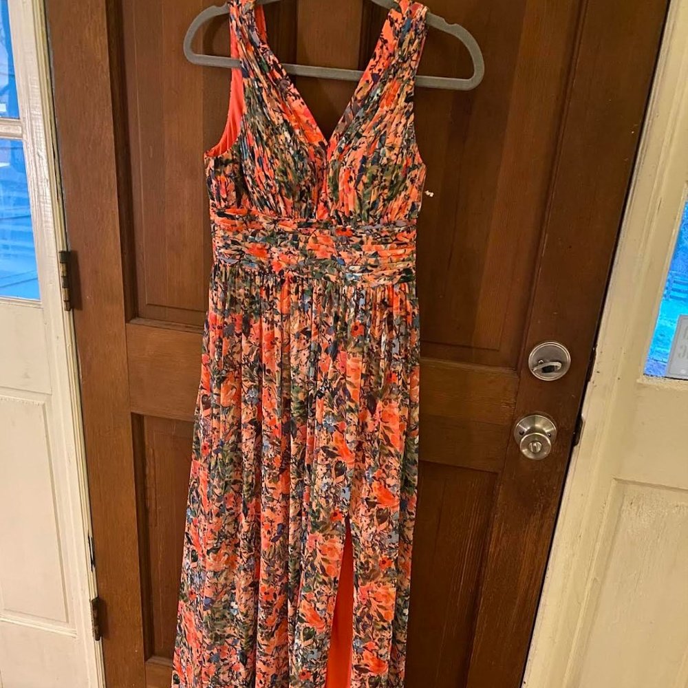Aiden size 6 floral dress